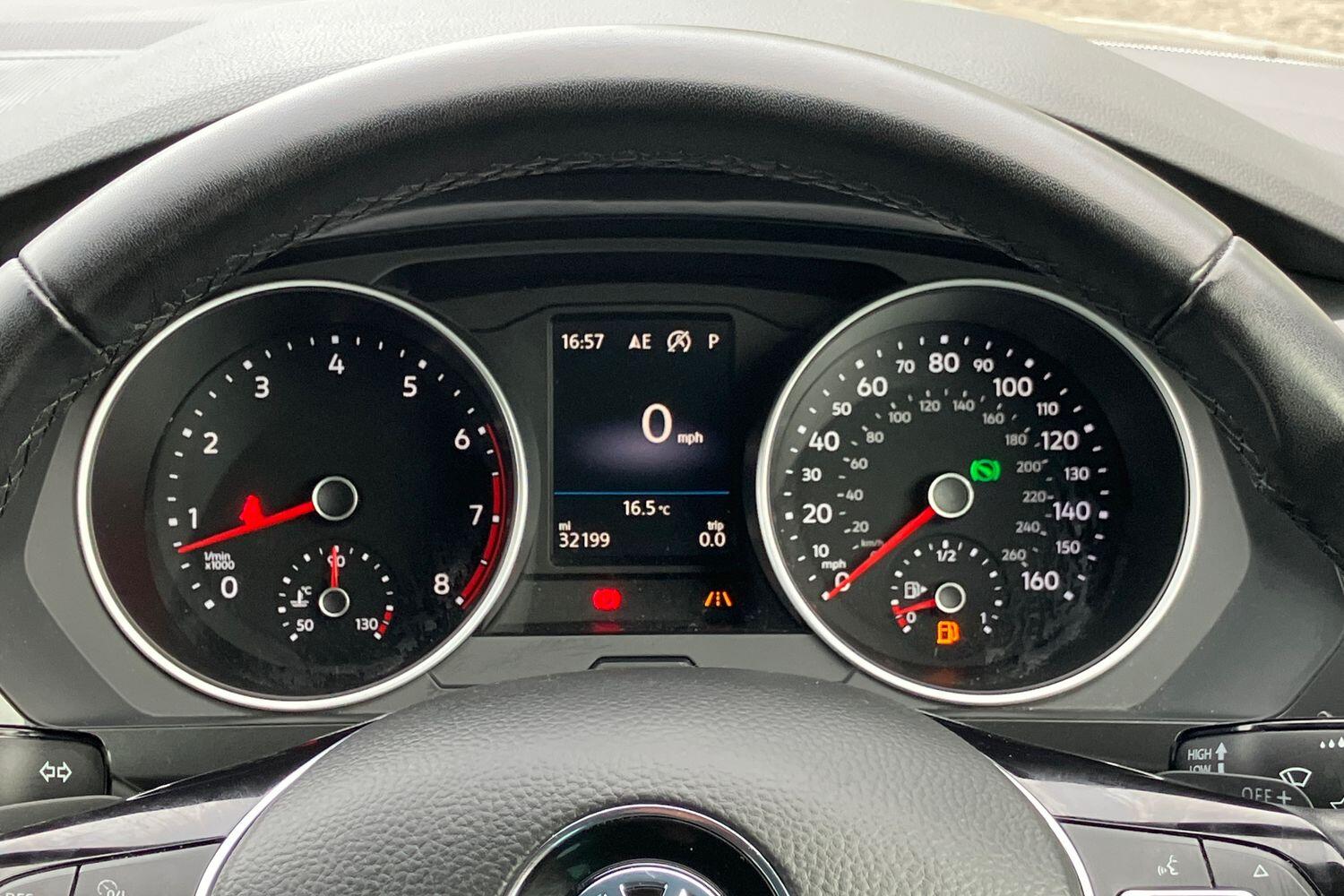 Used Volkswagen Tiguan 2019 for sale - 76167106: Photo 15