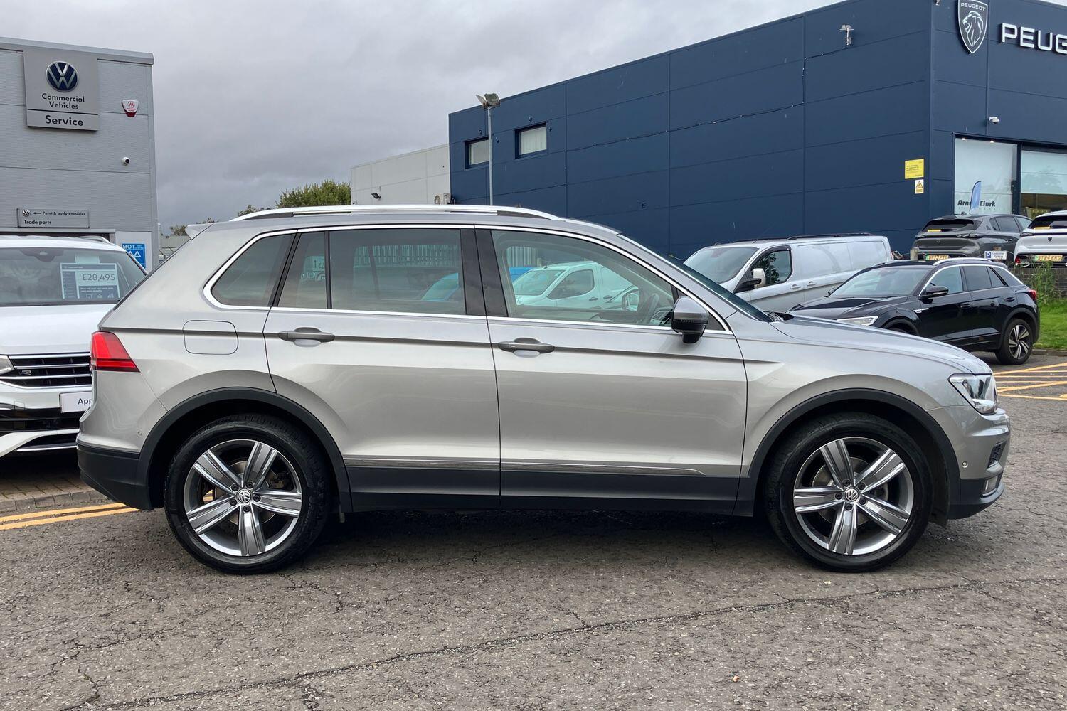 Used Volkswagen Tiguan 2019 for sale - 76167106: Photo 4