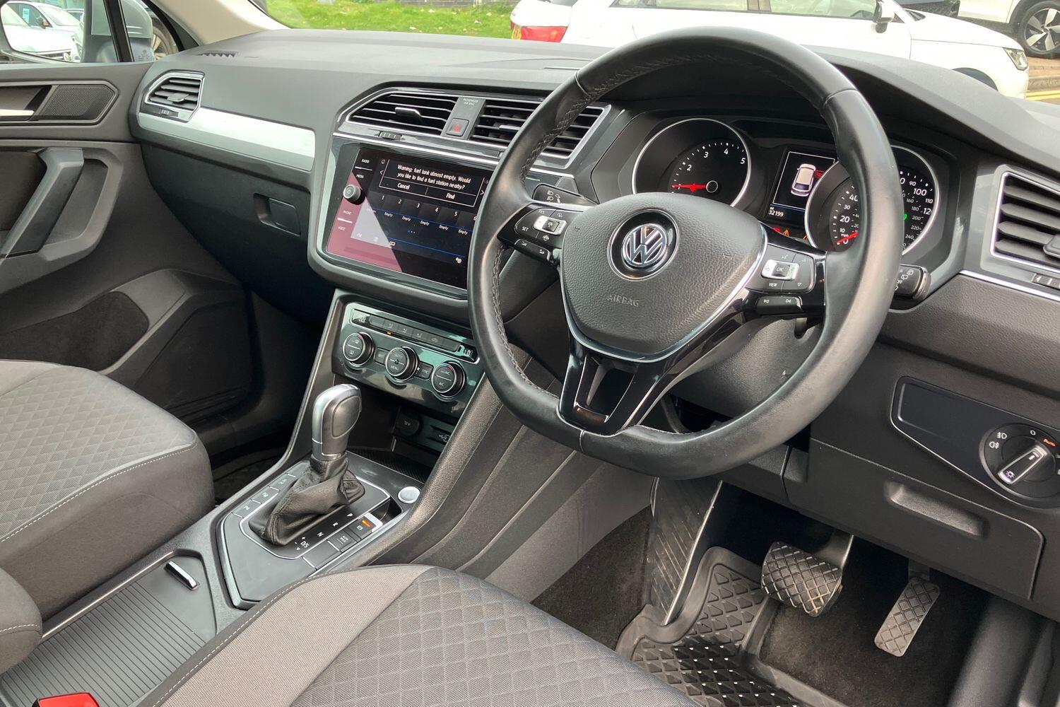 Used Volkswagen Tiguan 2019 for sale - 76167106: Photo 6