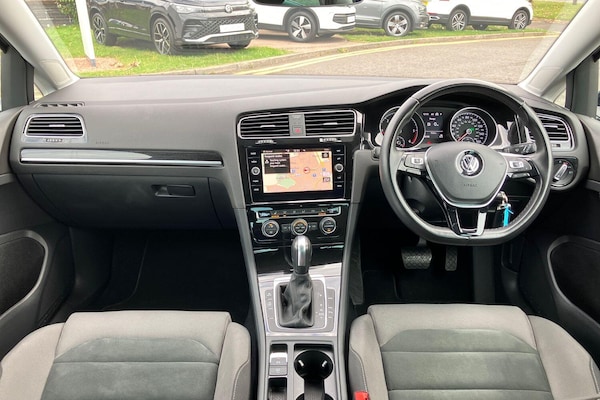 Used Volkswagen Golf 2020 for sale - 76189529: Photo 10