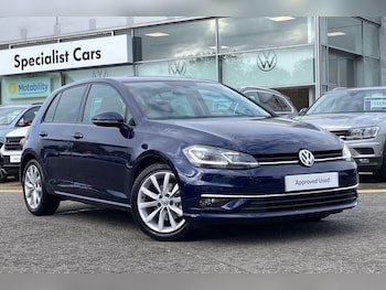 Volkswagen - Golf