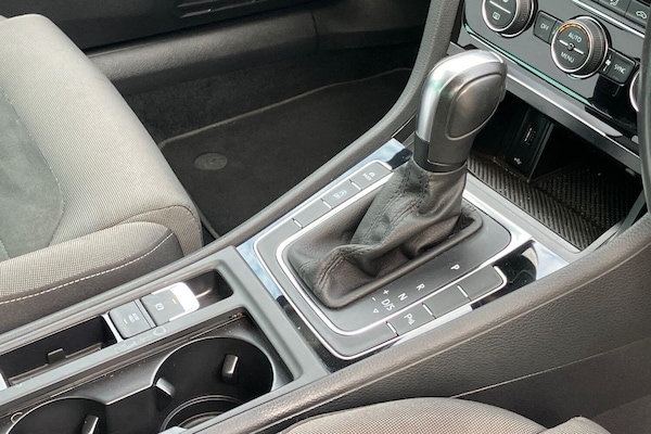 Used Volkswagen Golf 2020 for sale - 76189529: Photo 22