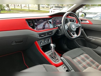 Used Volkswagen Polo 2019 for sale - 75578058: Photo