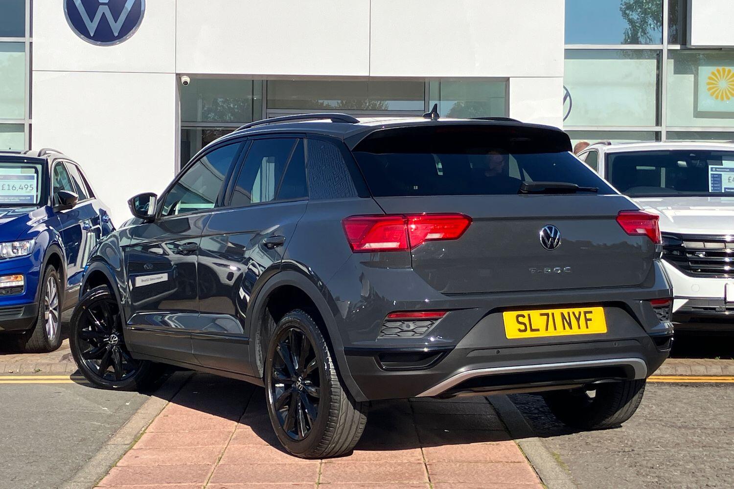 Used Volkswagen T-Roc 2021 for sale - 76122732: Photo 3