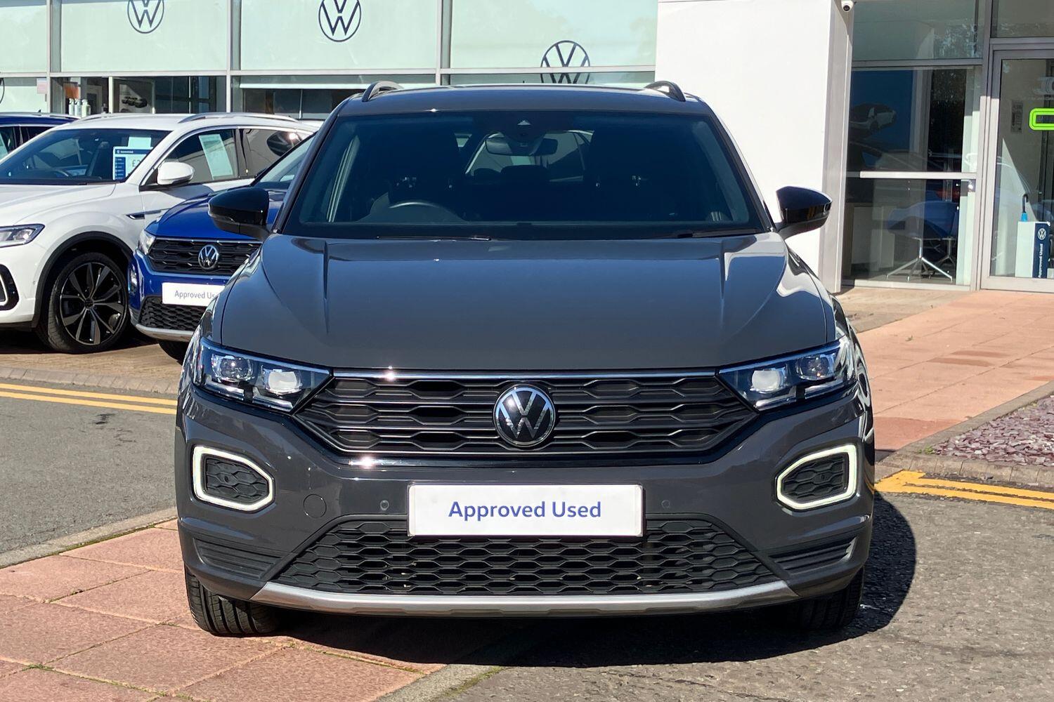 Used Volkswagen T-Roc 2021 for sale - 76122732: Photo 8