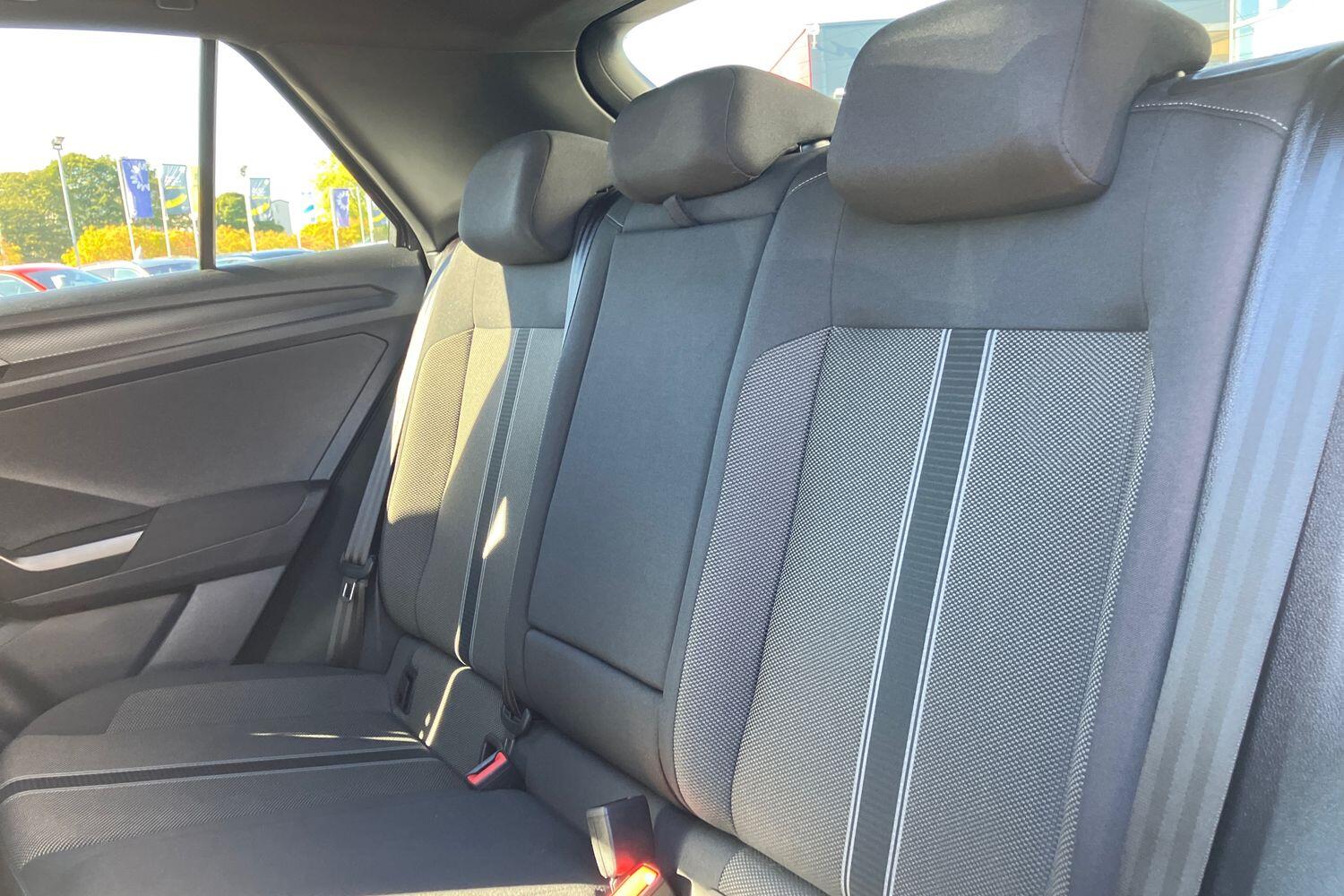 Used Volkswagen T-Roc 2021 for sale - 76122732: Photo 9