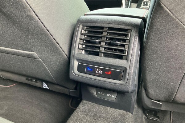 Used Volkswagen Golf 2024 for sale - 75388512: Photo 29