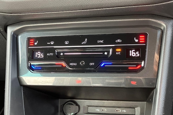 Used Volkswagen Tiguan 2023 for sale - 75658471: Photo 17