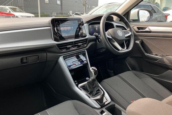 Used Volkswagen T-Roc 2024 for sale - 75493925: Photo 2