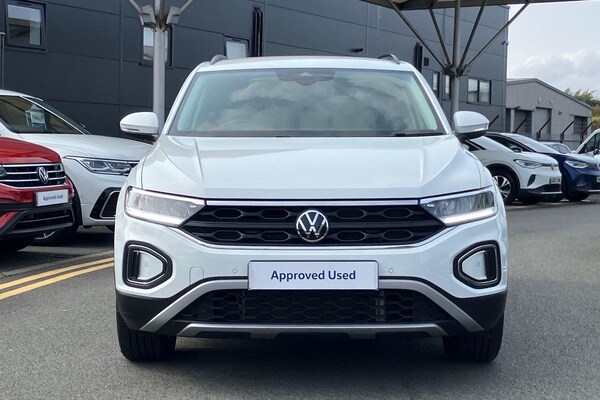 Used Volkswagen T-Roc 2024 for sale - 75493925: Photo 8