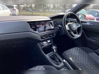 Used Volkswagen Polo 2024 for sale - 75563088: Photo