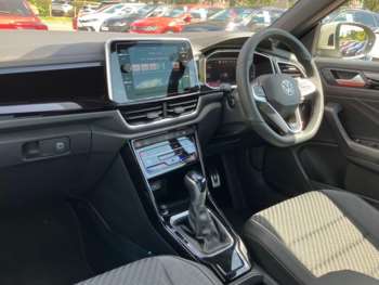 Used Volkswagen T-Roc 2025 for sale - 74848786: Photo