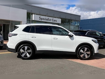 Used Volkswagen Tiguan 2024 for sale - 75678076: Photo