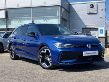 2025 (74) - R-Line 1.5 eTSI 150PS 7-speed DSG 5-Door