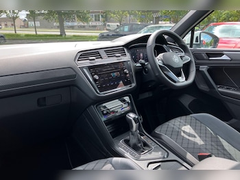 Used Volkswagen Tiguan 2021 for sale - 75318868: Photo