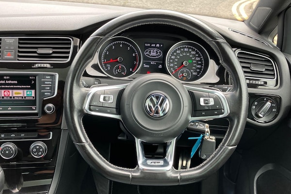 Used Volkswagen Golf 2017 for sale - 75334690: Photo 13