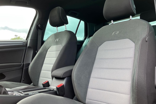 Used Volkswagen Golf 2017 for sale - 75334690: Photo 16