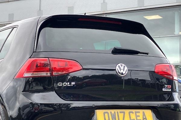 Used Volkswagen Golf 2017 for sale - 75334690: Photo 19