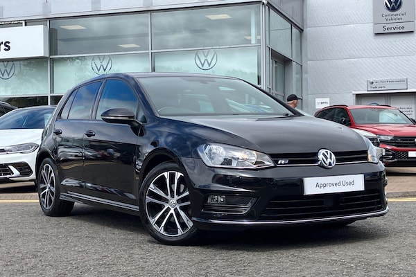 Used Volkswagen Golf 2017 for sale - 75334690: Photo 1