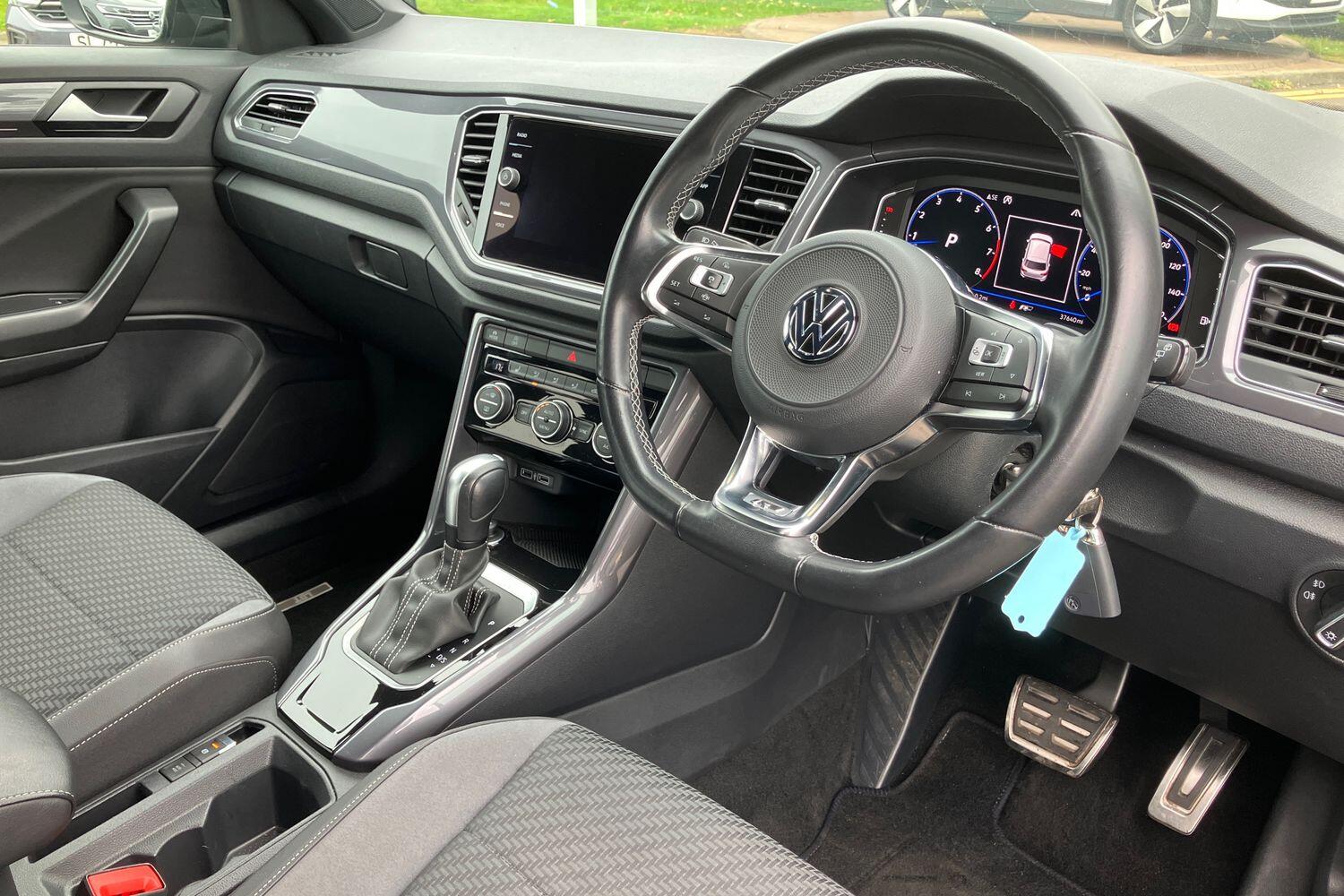 Used Volkswagen T-Roc 2020 for sale - 76121899: Photo 6