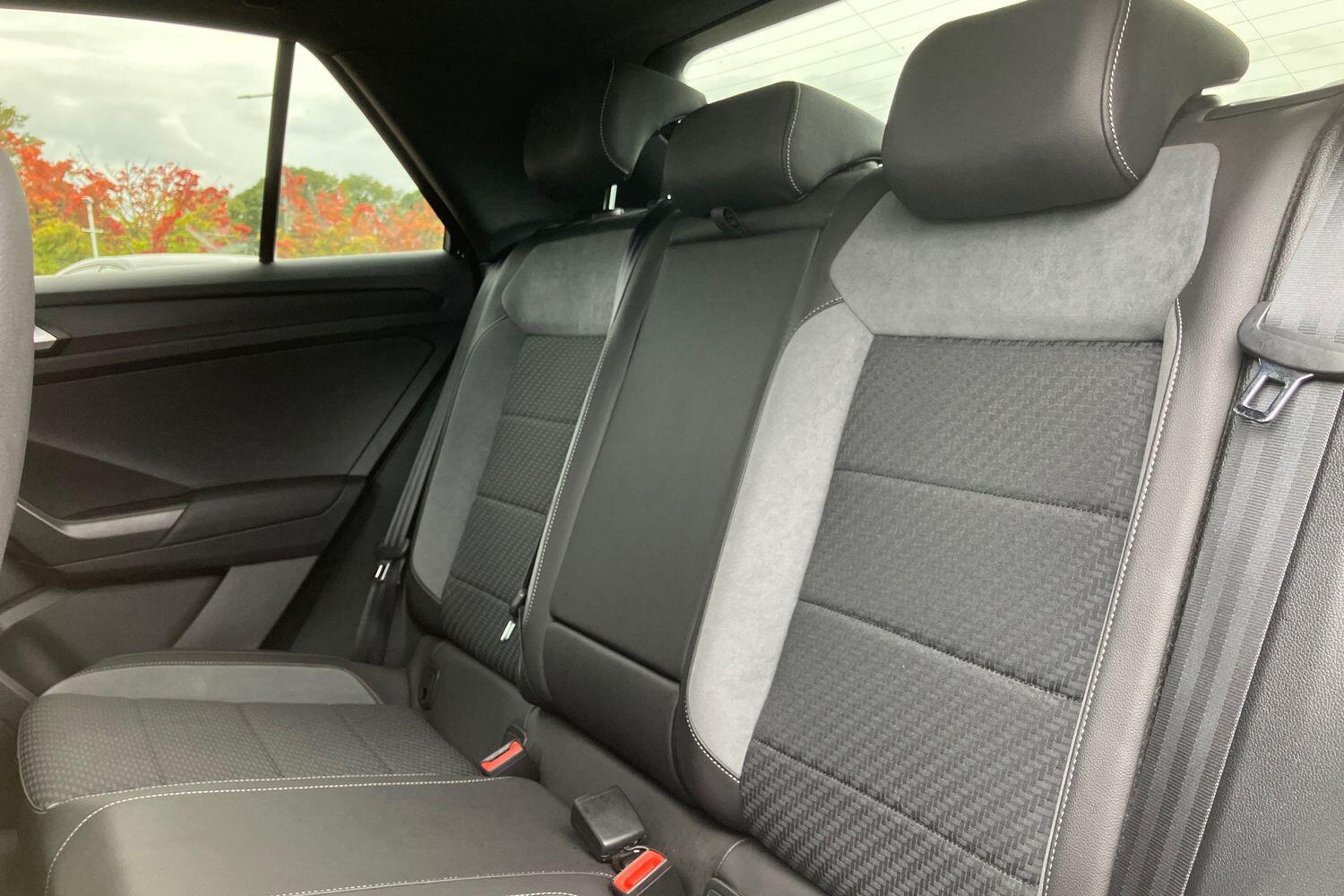 Used Volkswagen T-Roc 2020 for sale - 76121899: Photo 9