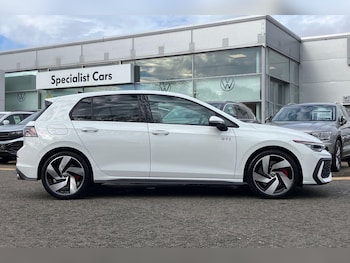 Used Volkswagen Golf 2025 for sale - 76189531: Photo 4
