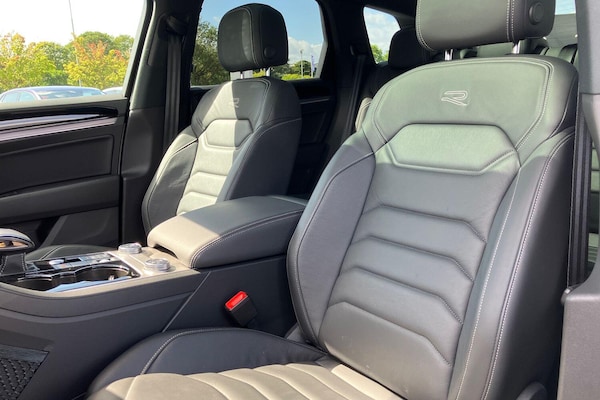 Used Volkswagen Touareg 2023 for sale - 75552226: Photo 16