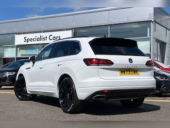 Used Volkswagen Touareg 2023 for sale - 75552226: Photo