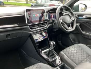 Used Volkswagen T-Roc 2023 for sale - 74849122: Photo
