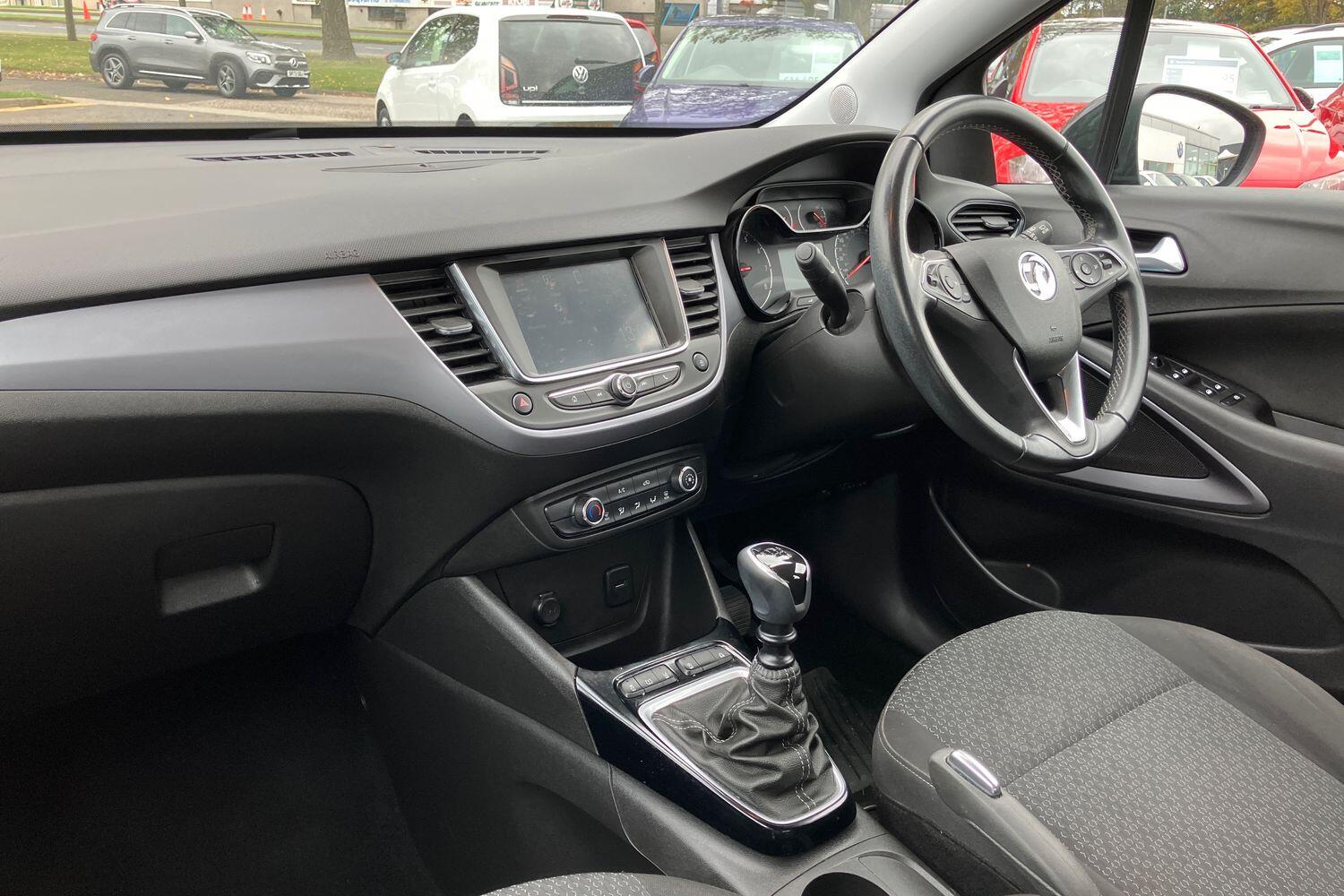 Used Vauxhall Crossland 2022 for sale - 76200828: Photo 2