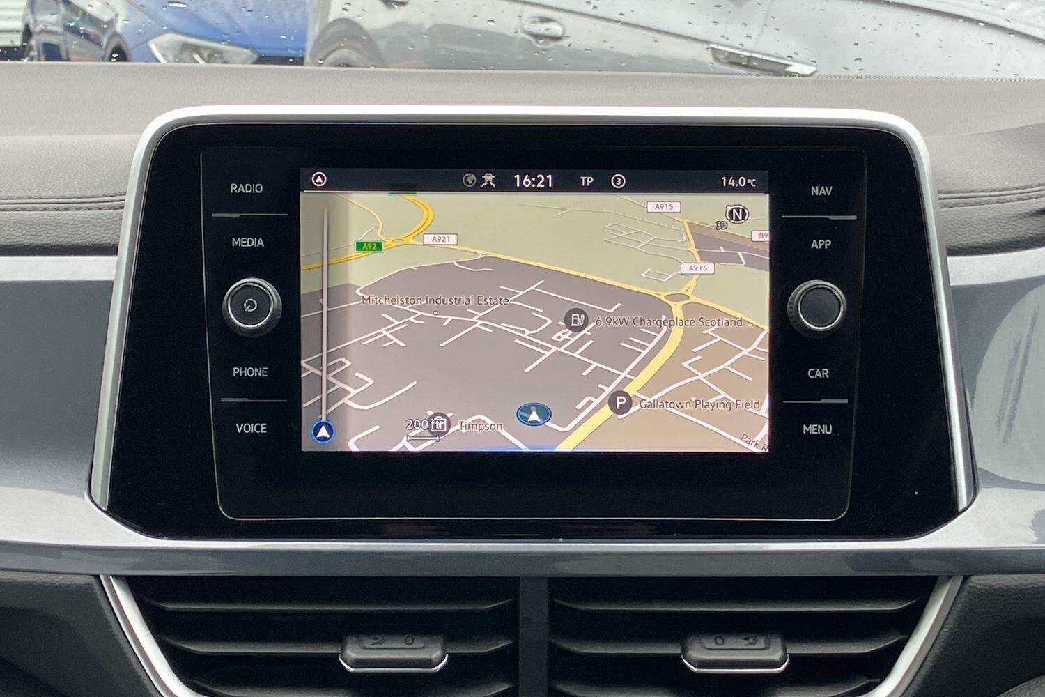 Used Volkswagen T-Roc 2022 for sale - 76122069: Photo 12