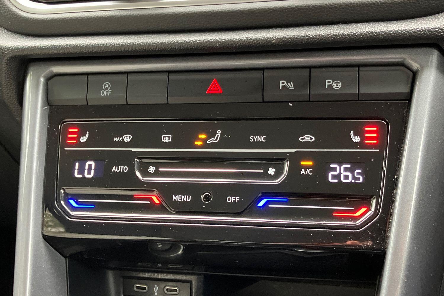 Used Volkswagen T-Roc 2022 for sale - 76122069: Photo 17