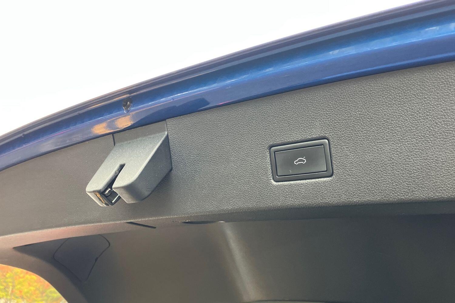 Used Volkswagen T-Roc 2022 for sale - 76122069: Photo 22