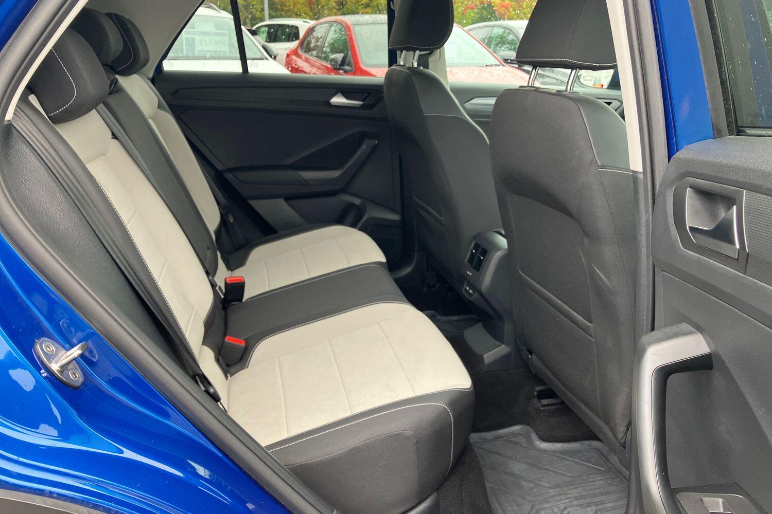 Used Volkswagen T-Roc 2022 for sale - 76122069: Photo 23