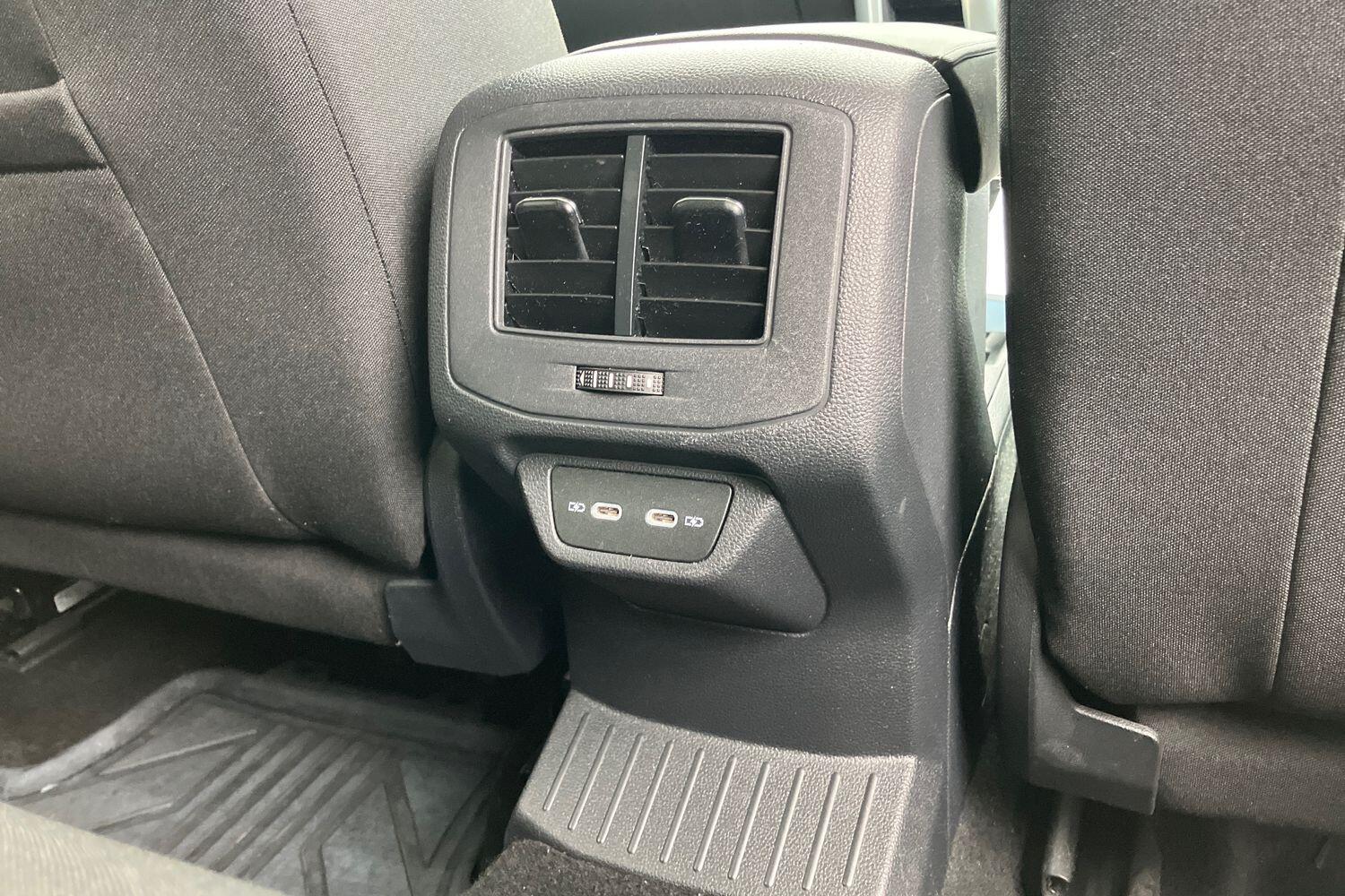 Used Volkswagen T-Roc 2022 for sale - 76122069: Photo 24