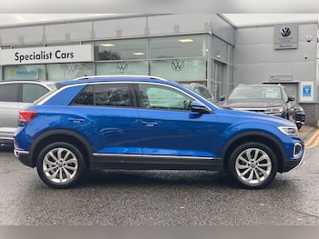 Used Volkswagen T-Roc 2022 for sale - 76122069: Photo 4