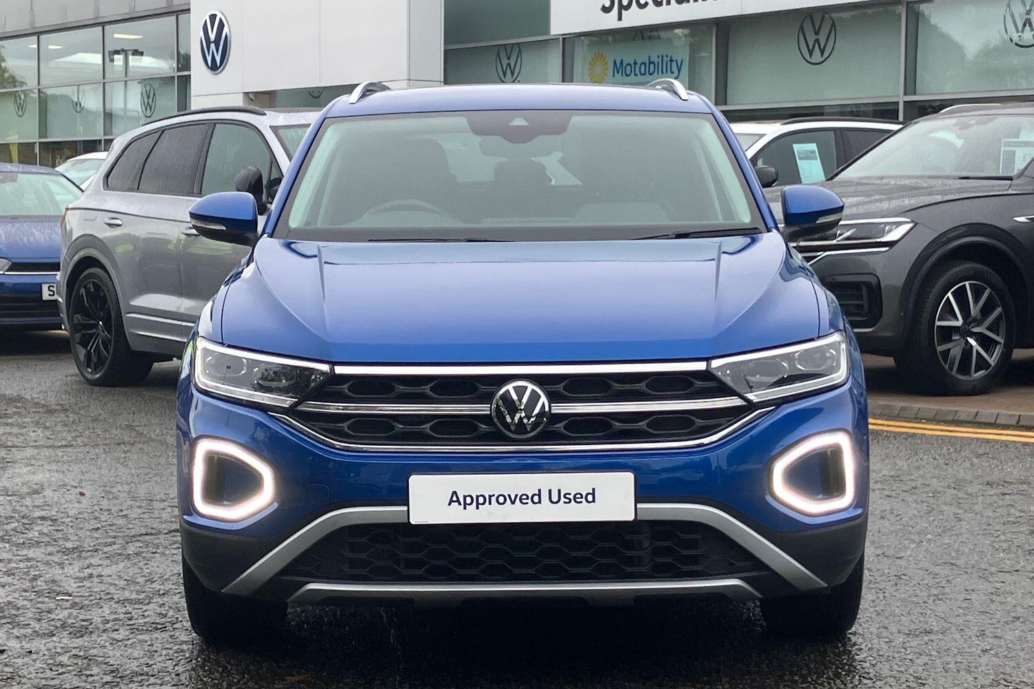 Used Volkswagen T-Roc 2022 for sale - 76122069: Photo 8