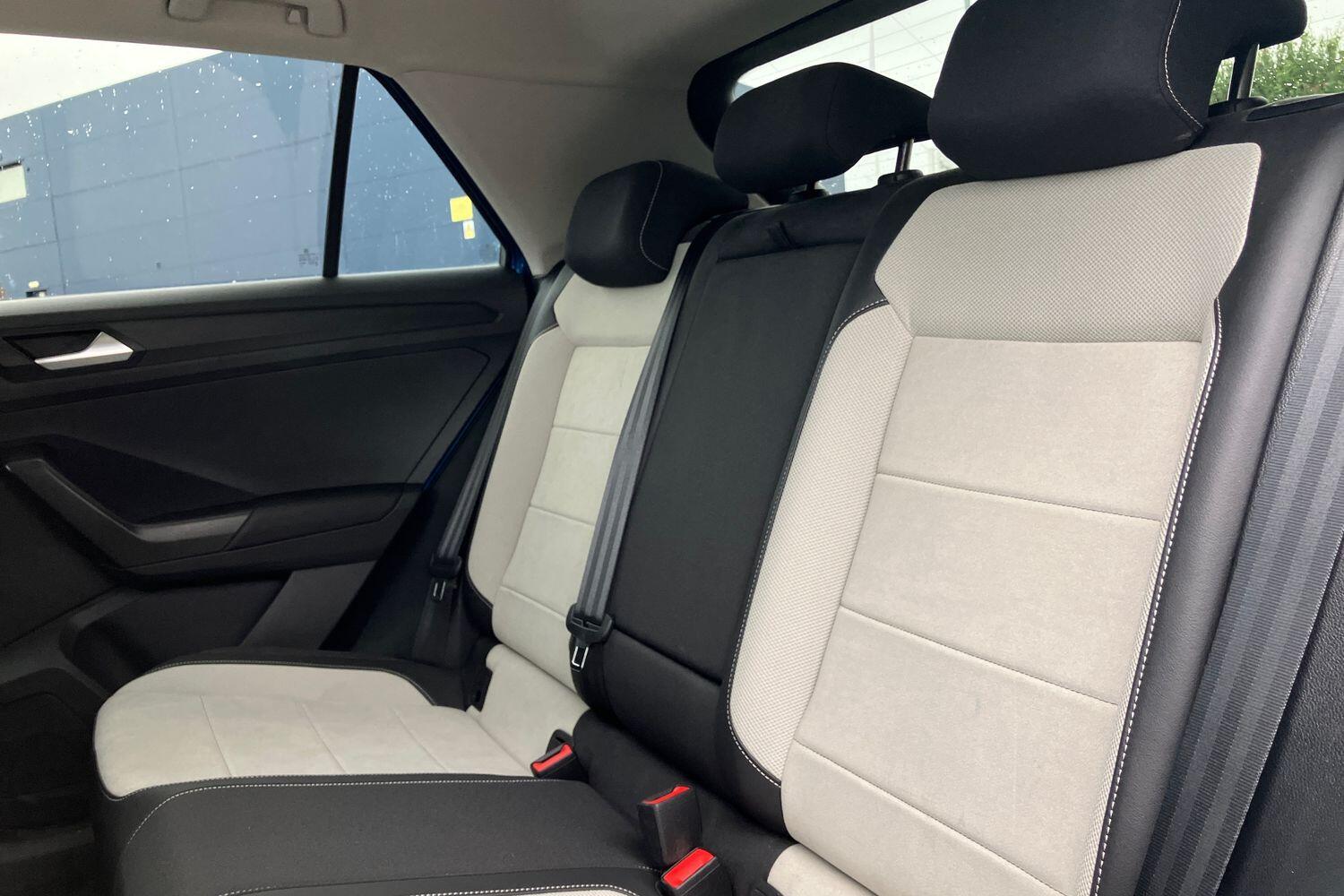 Used Volkswagen T-Roc 2022 for sale - 76122069: Photo 9