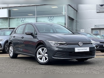 Volkswagen - Golf