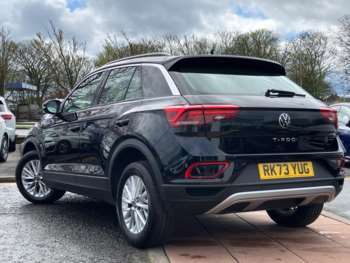 Used Volkswagen T-Roc 2023 for sale - 74849514: Photo