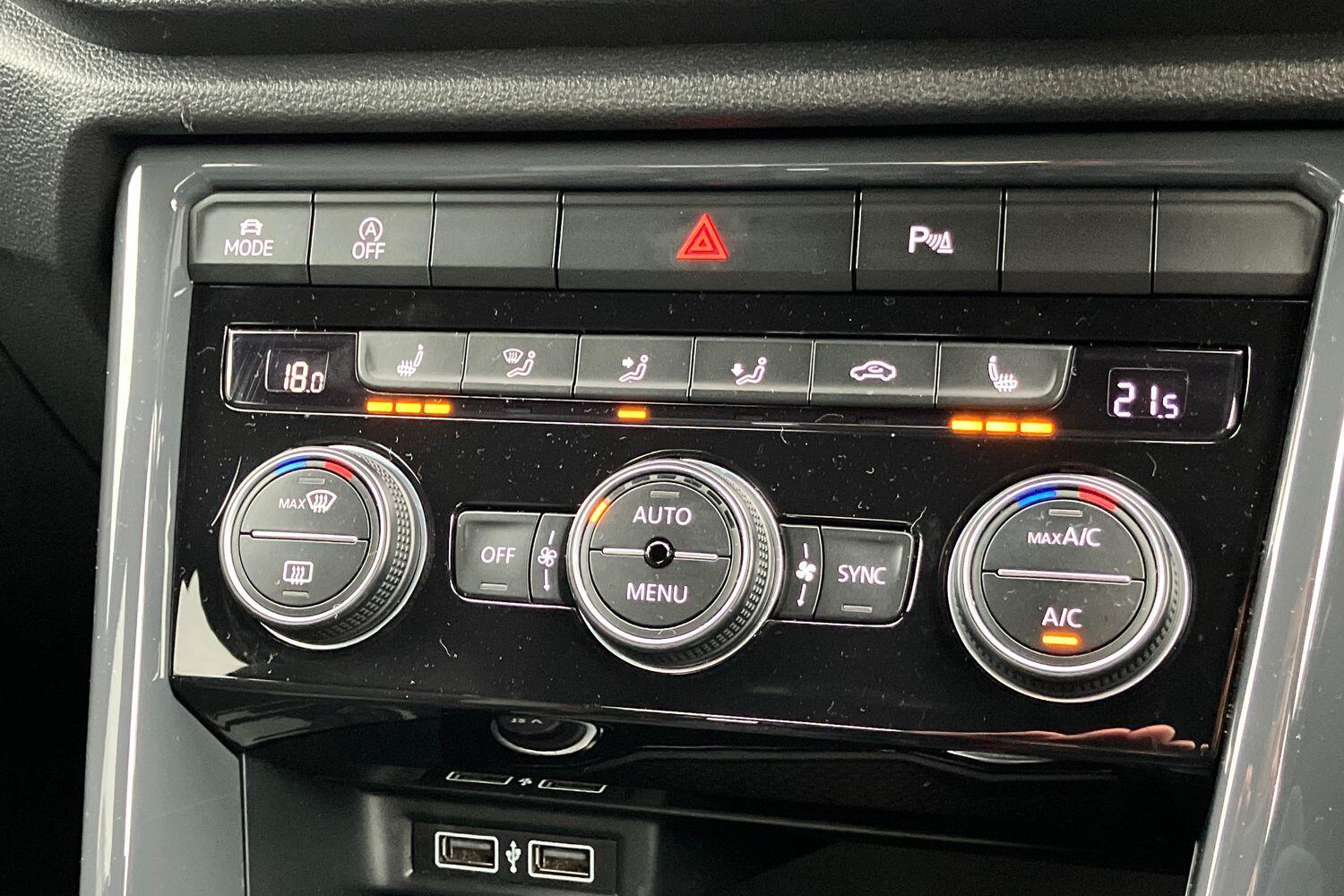 Used Volkswagen T-Roc 2019 for sale - 76121530: Photo 17