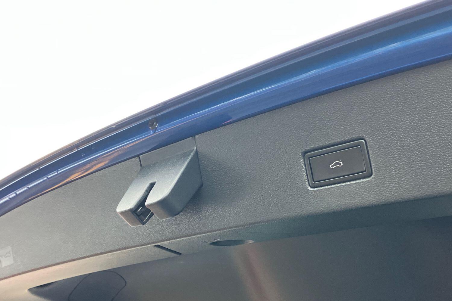 Used Volkswagen T-Roc 2019 for sale - 76121530: Photo 30