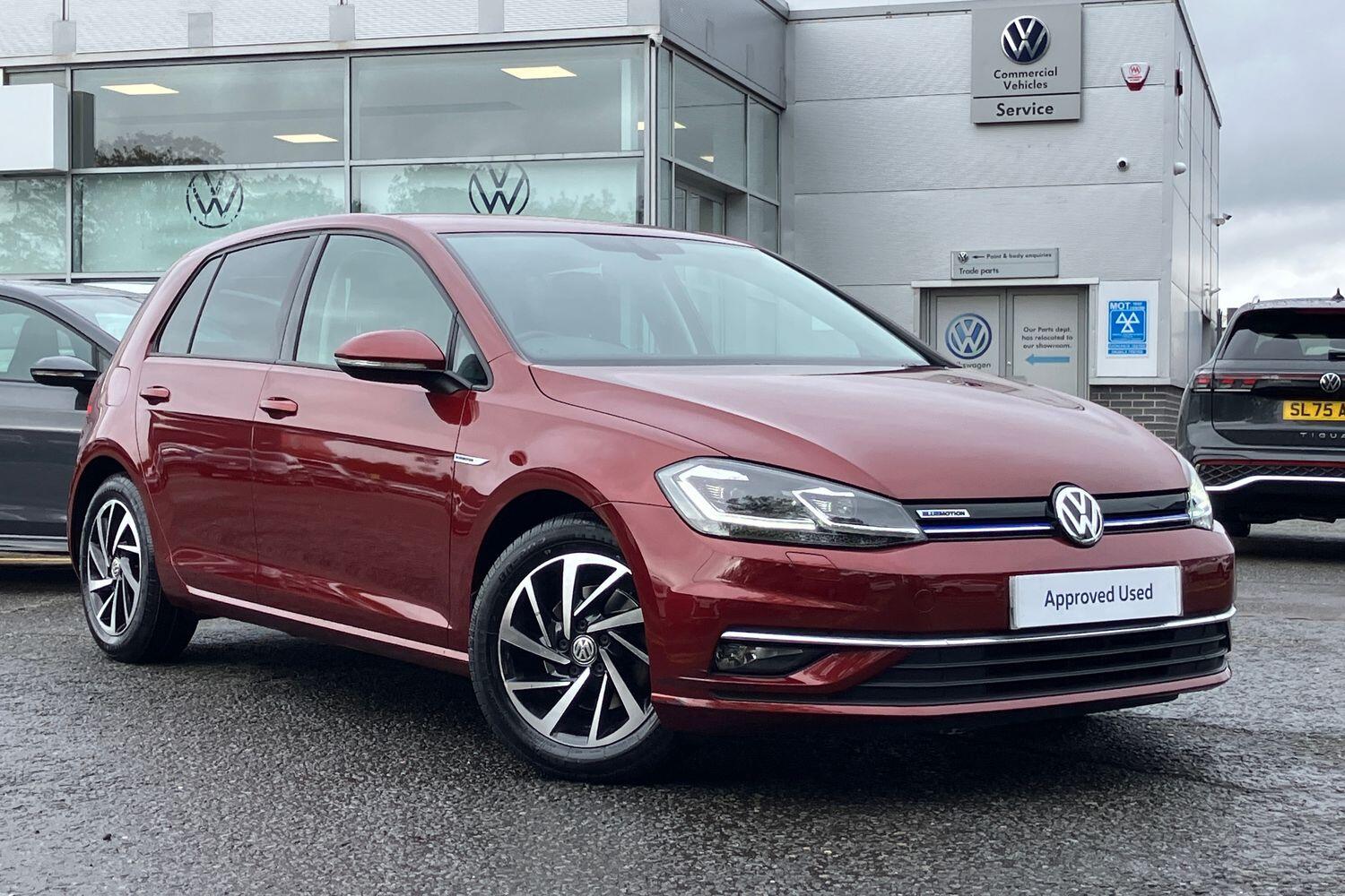 Used Volkswagen Golf 2020 for sale - 76138697: Photo 1