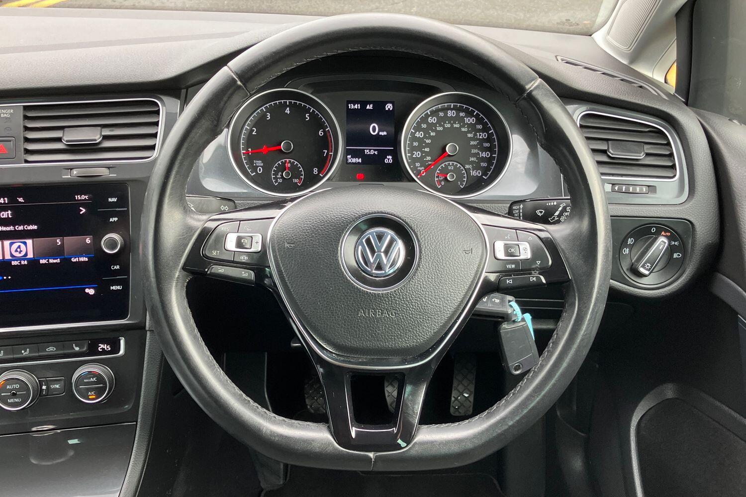 Used Volkswagen Golf 2020 for sale - 76138697: Photo 13