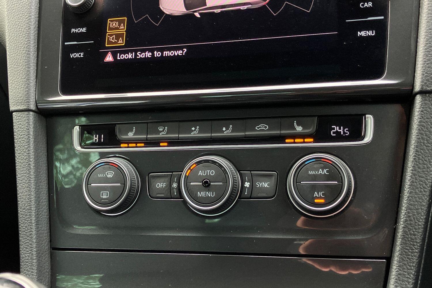 Used Volkswagen Golf 2020 for sale - 76138697: Photo 17