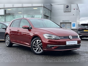 Volkswagen - Golf