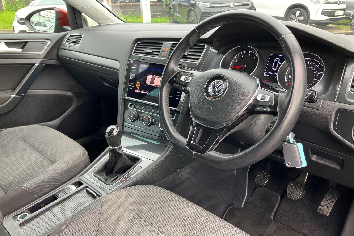 Used Volkswagen Golf 2020 for sale - 76138697: Photo 6