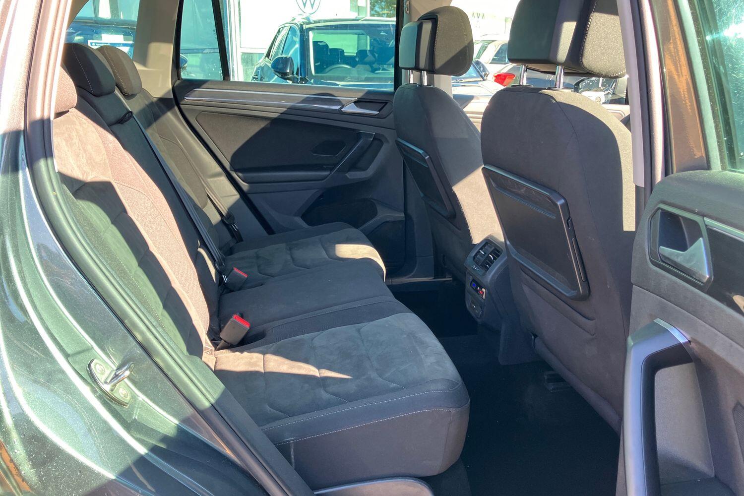 Used Volkswagen Tiguan 2019 for sale - 75991003: Photo 24