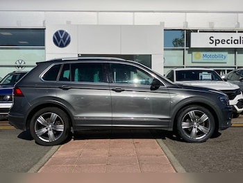 Used Volkswagen Tiguan 2019 for sale - 75991003: Photo 4