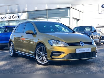 Volkswagen - Golf